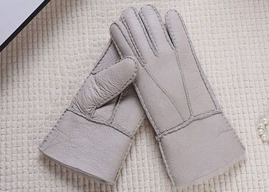 China De dubbele Handschoenen van het de Schapehuidleer van de Gezichtswinter met Lamswolvoering/Natuurlijke Geverfte Kleur leverancier